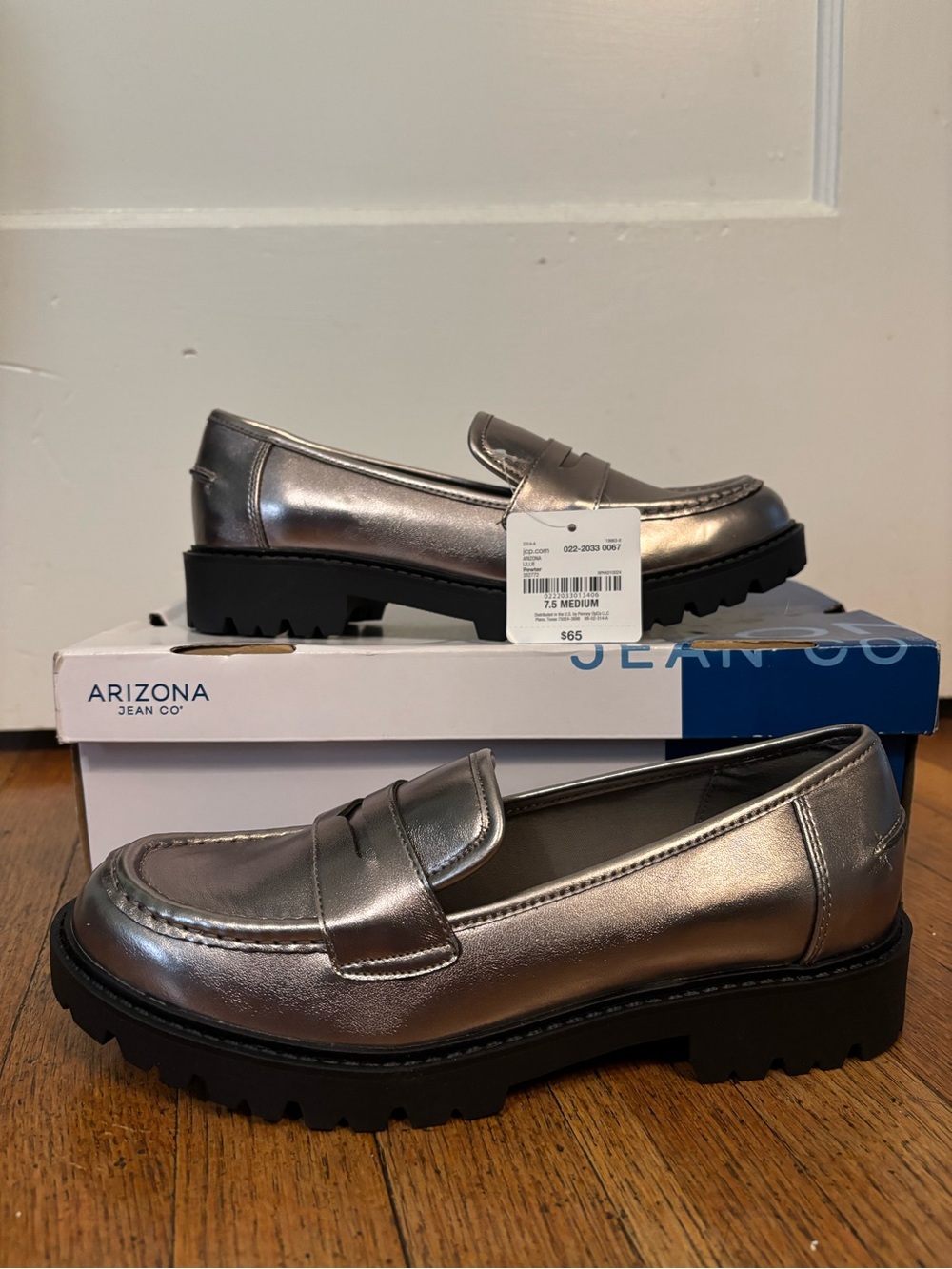 Arizona Jean Company Metallic Silver Lug Sole Penny Loafers